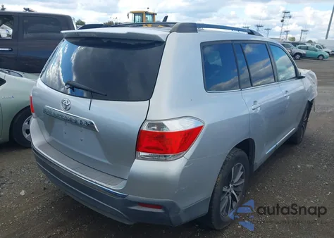 2012 Toyota Highlander Se z USA, uszkodzony, nr VIN 5TDZA3EH6CS018105